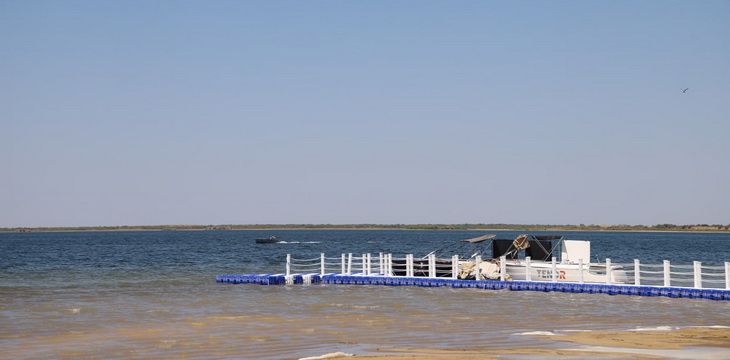 Современный туристический центр на побережье Айдаркуля в Узбекистане